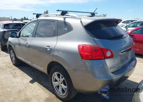 2011 Nissan Rogue Sv z USA, uszkodzony, nr VIN JN8AS5MT0BW183436